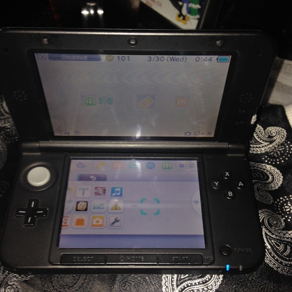 NINTENDO 3DS XL - Picture 4 of 4